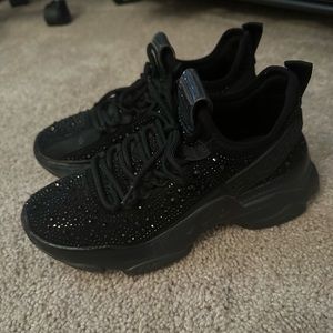 Steve Madden black sparkle tennis shoes